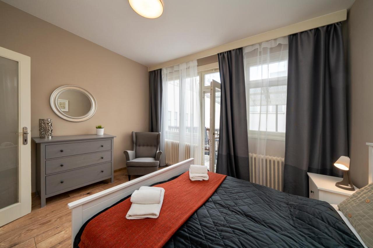 New Town - Apple Apartments Praga Zewnętrze zdjęcie