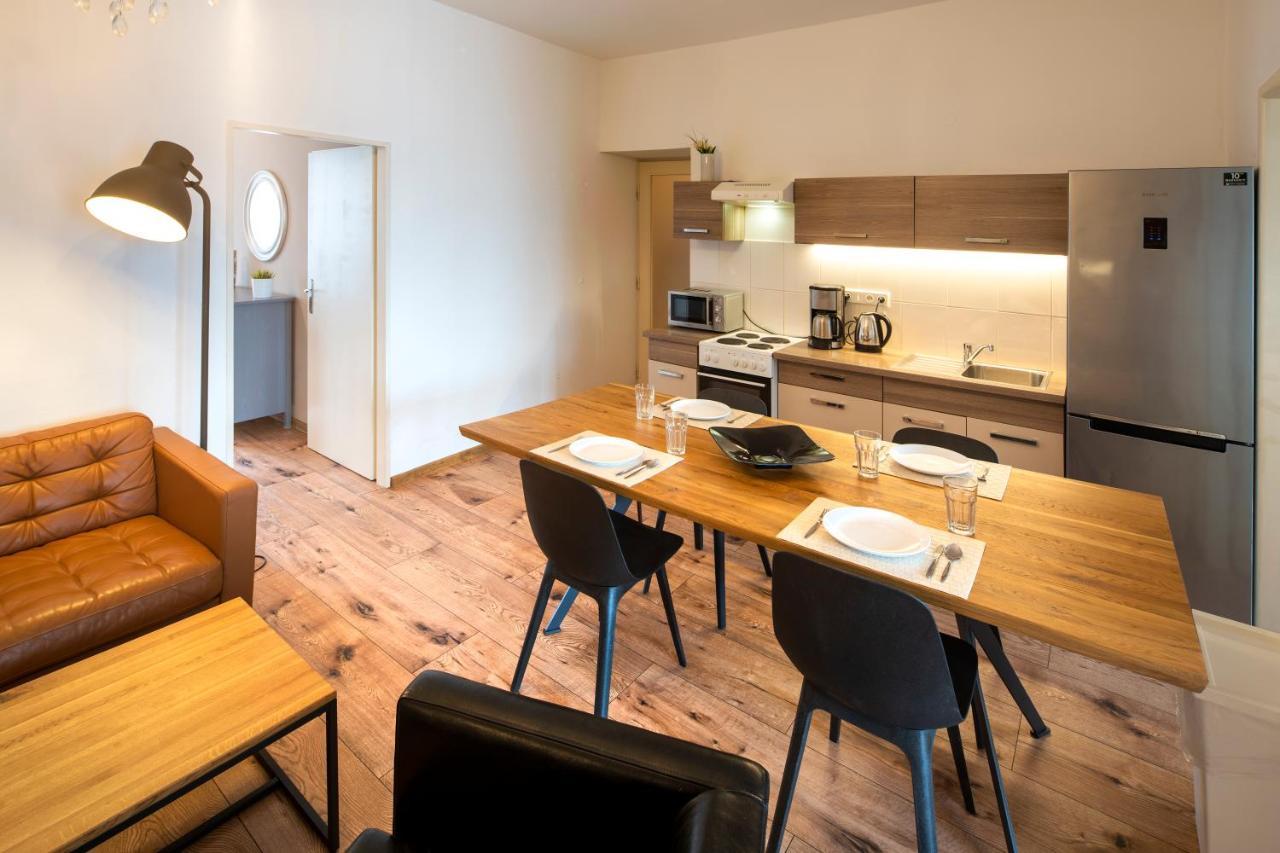 New Town - Apple Apartments Praga Zewnętrze zdjęcie