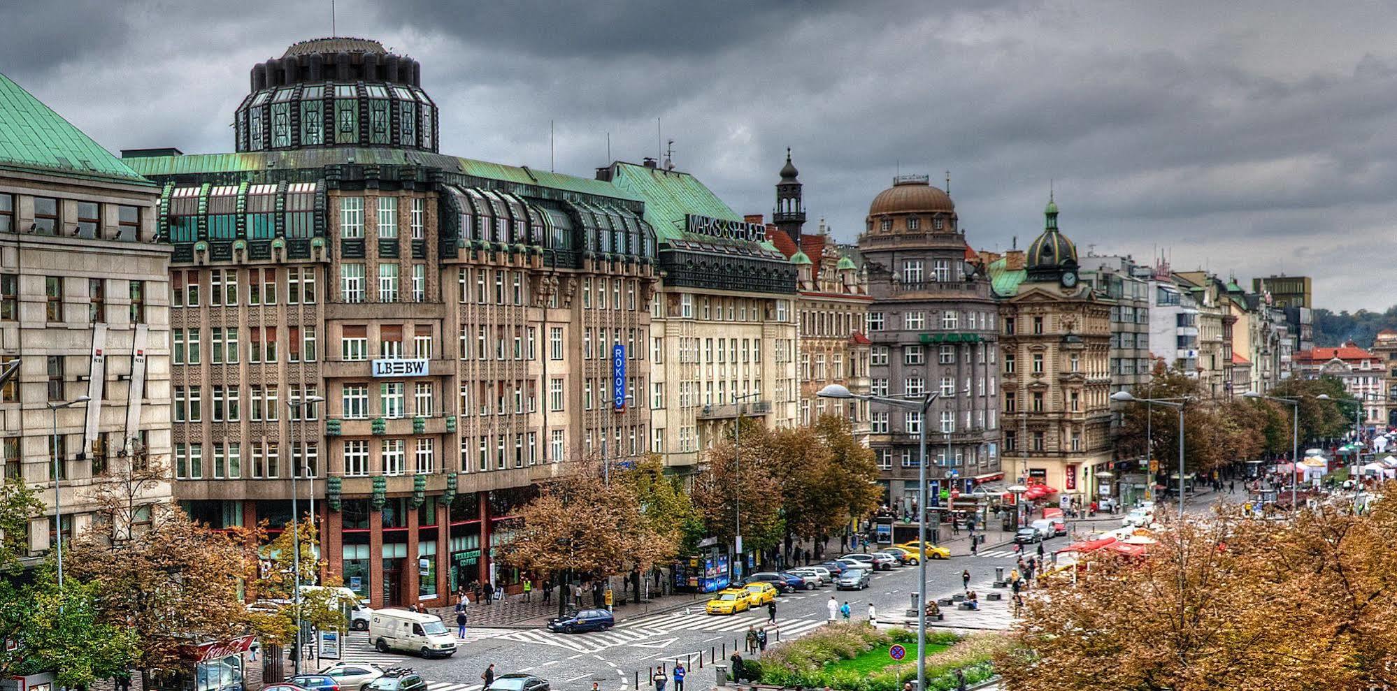 New Town - Apple Apartments Praga Zewnętrze zdjęcie